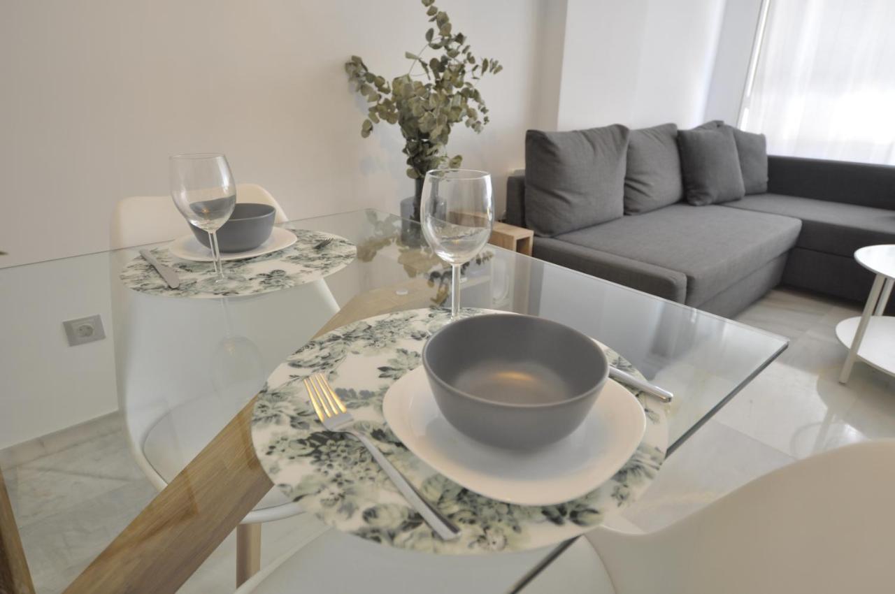 מאלגה Luminoso Y Coqueto Apartamento Con Jardin מראה חיצוני תמונה
